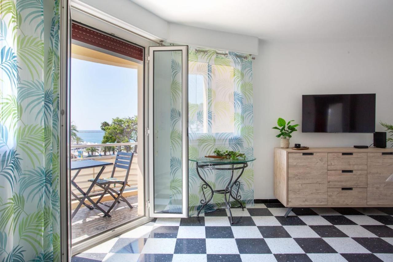 Apartment T2 Air-Conditioned Sea View Saint-Laurent-du-Var Dış mekan fotoğraf