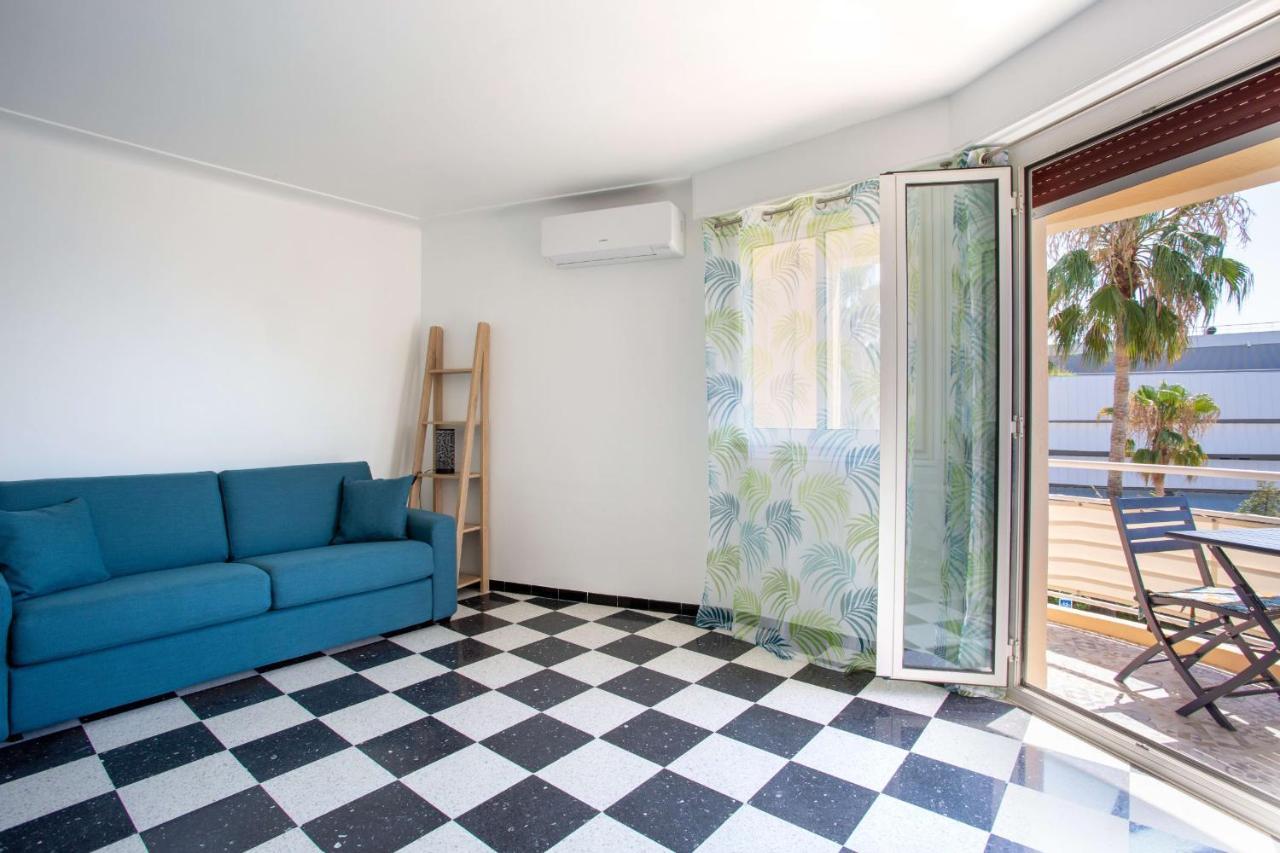 Apartment T2 Air-Conditioned Sea View Saint-Laurent-du-Var Dış mekan fotoğraf