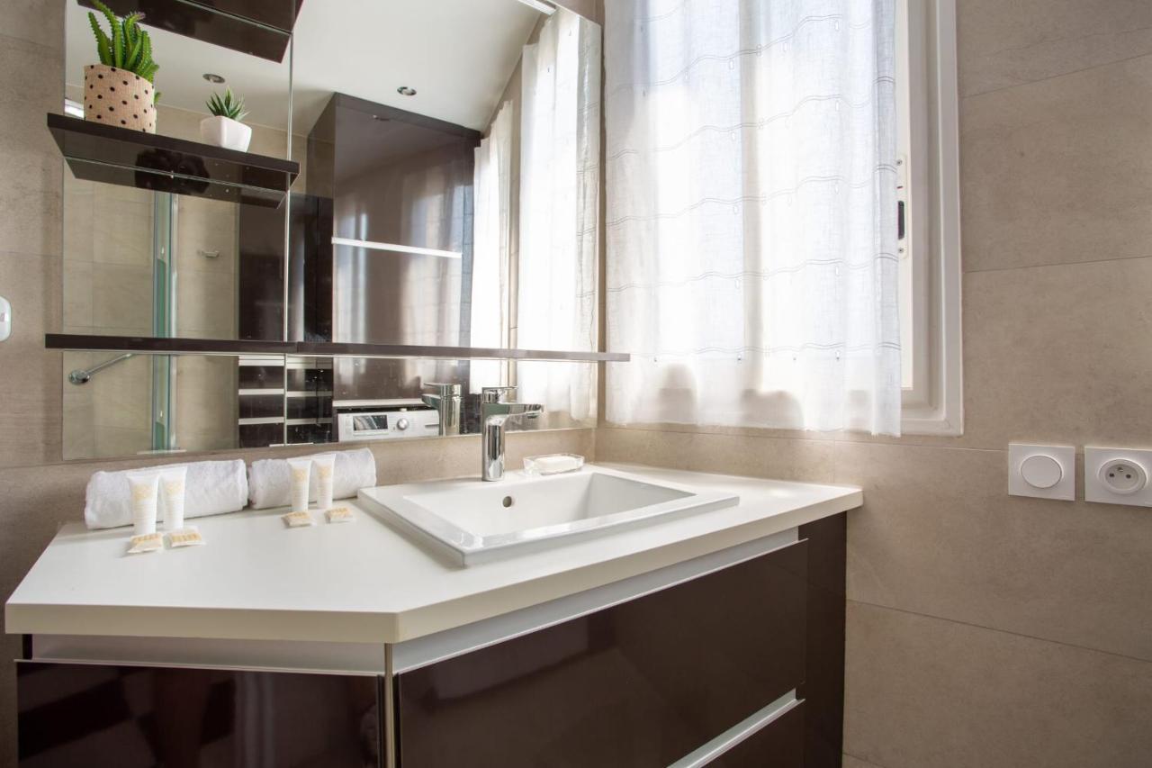 Apartment T2 Air-Conditioned Sea View Saint-Laurent-du-Var Dış mekan fotoğraf