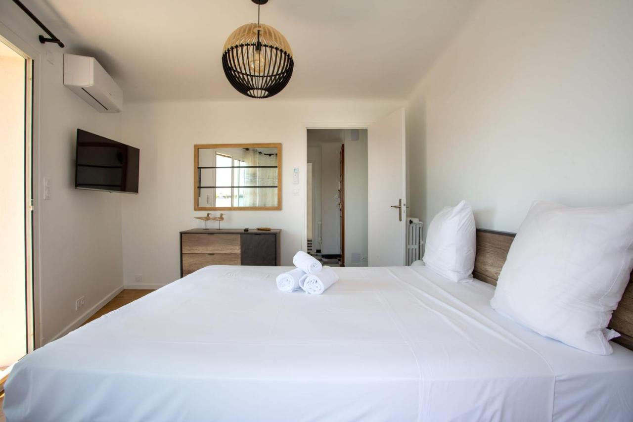 Apartment T2 Air-Conditioned Sea View Saint-Laurent-du-Var Dış mekan fotoğraf